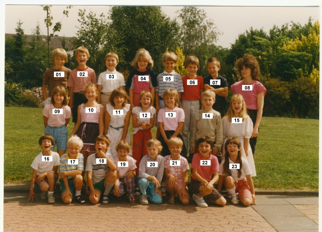 1670b Gottfried-Krickerschule Anrath Jahrgang 1978-79